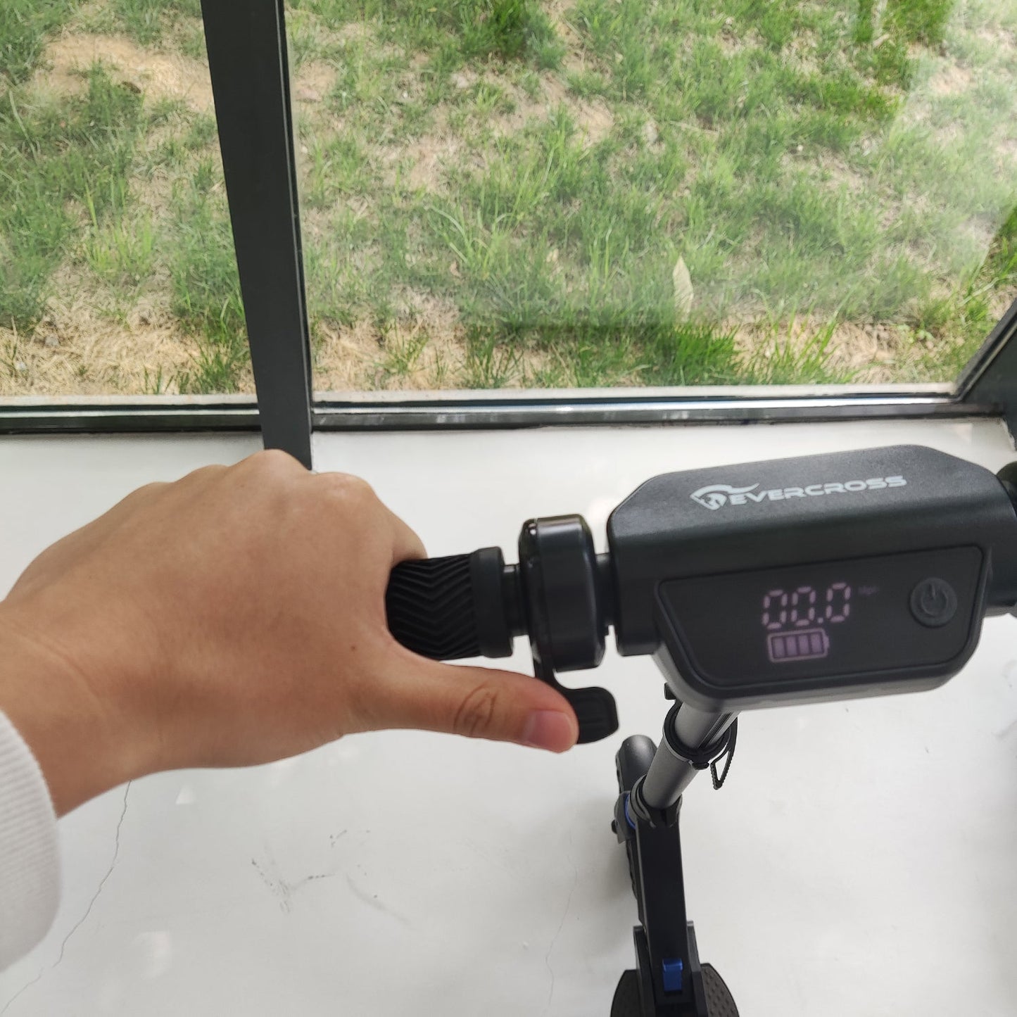 Remplacement du bouton de frein EVERCROSS pour scooter électrique EV08S